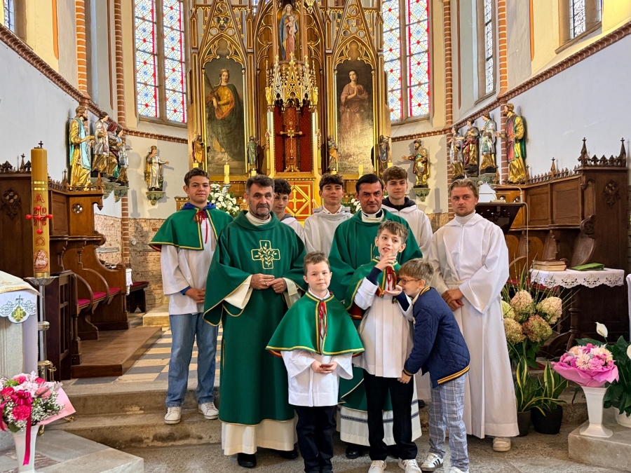 Promocja Ministrant&oacute;w